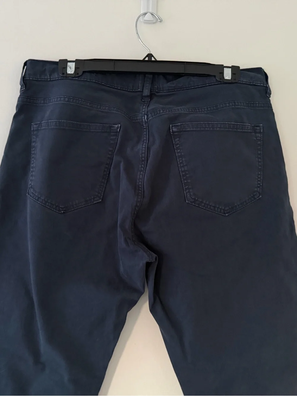 Flint and Tinder 365 5-Pocket Pant in Navy Blue Cotton Size 34 Waist X 32 Length